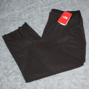 The North Face Women's Let's Go Mid-Rise Capris